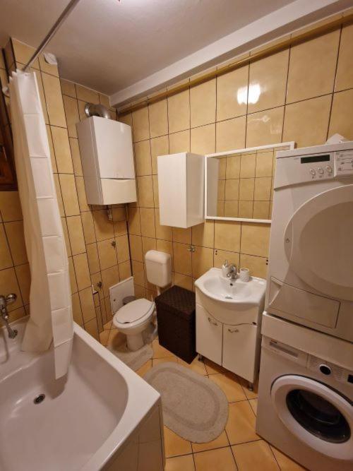 Apartment In The City Center ซาราเยโว ภายนอก รูปภาพ