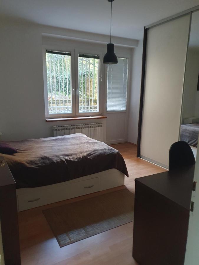 Apartment In The City Center ซาราเยโว ภายนอก รูปภาพ